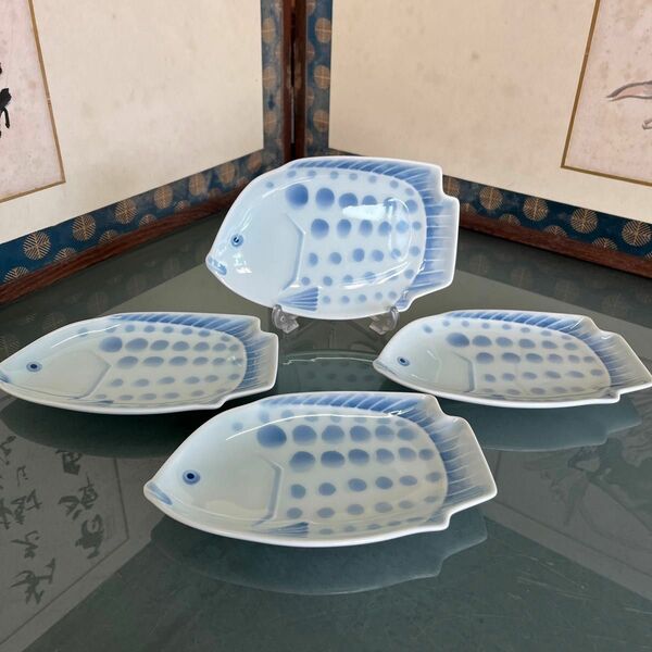 波佐見焼き　白山陶器　魚形皿4枚
