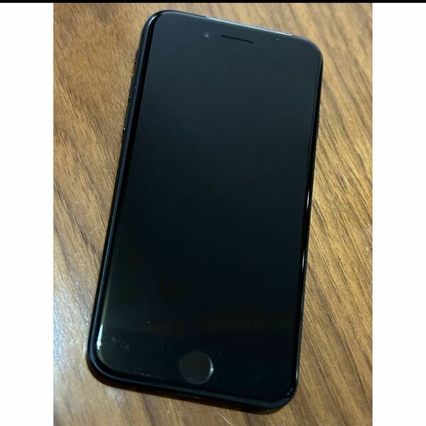 iPhone7本体 32GB ブラック　中古