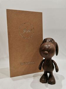 未使用KAWS Snoopy wood 