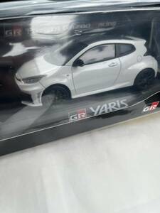 新品未開封　トヨタ 新型GRヤリス GR YARIS 2024年モデル カラーサンプル プラチナホワイトパールマイカ