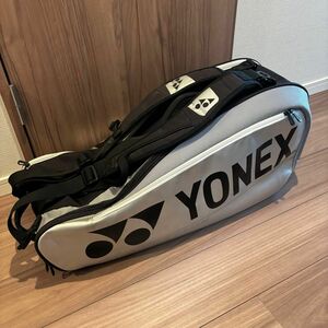 ヨネックス YONEX テニスバッグ・ケース ラケットバッグ6＜テニス6本用＞ BAG2002R バドミントンバッグ