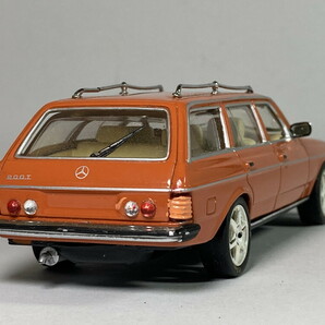 [ジャンク] メルセデスベンツ Mercedes-Benz 200 T 1/43 - ミニチャンプス Minichampsの画像6