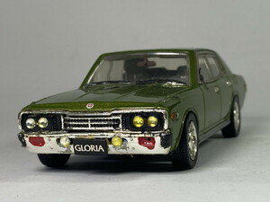 [ジャンク] ニッサン グロリア Nissan Gloria 1/43 - ディズム DISM