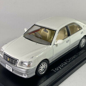 トヨタ クラウン Toyota Crown (2001) 1/43 - アシェット国産名車コレクション Hachetteの画像2