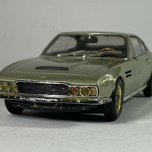 [ジャンク] アストンマーチン Aston Martin DBS 1/43 - ミニチャンプス Minichampsの画像1