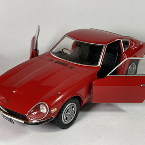 [ジャンク] ニッサン フェアレディ Nissan Fairlady 240Z-L 1/24 - アシェット国産名車コレクション Hachetteの画像4