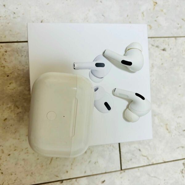 AirPods Pro ワイヤレスイヤホン イヤホン Pro型 Apple