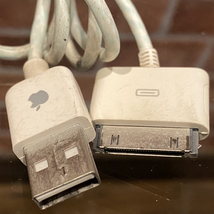 ■Apple純正 USB to Dock ケーブル■旧型iPad iPod iPhone用■動作確認済み■_画像3