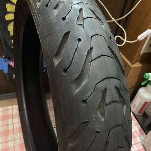 中古MCタイヤ 2022年製造 MICHELIN 2CT+ ROAD6 GT 120/70ZR17 ミシュラン ロード6 120 70 17 1722 M3102の画像5