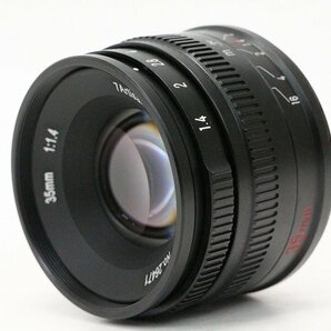 ●○【美品・元箱付】7Artisans 35mm F1.4 FUJIFILM カメラレンズ 標準 単焦点 富士フィルムXマウント 七工匠○●021167003m○●の画像2