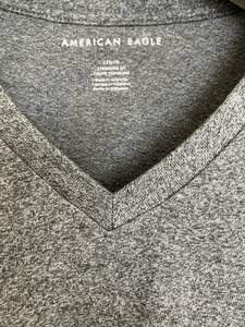 セール! 正規品 本物 新品 アメリカンイーグル Vネック Tシャツ AMERICAN EAGLE 着心地抜群 綿100% 大人の グレー メランジ クール! L ( XL