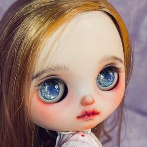 LILODOLL カスタムブライス blythe ミディブライス ネコグツズキン デフォルトアウトフィット 海外作家様アウトフィット付きの画像4