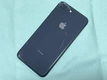 【匿名送料無料】即決【SIMフリー】Apple iPhone8 Plus 256GB MQ9N2J/A★最大83％/SIMロック解除済/背面割れあり/ジャンク扱い_画像2