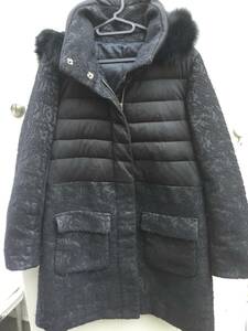 Gabardine K.Tgyaba Gin K.T hem race down coat blue fox 