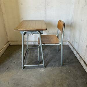 * Gifu departure ⑧ writing desk / school /./ elementary school / desk, chair set / 145~158cm /. a little over desk / pair rubber none / stock equipped / present condition goods R6.4/1*