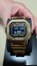 人気 Gショック フルメタル GMW-B5000GD-9JF ゴールドカラー 腕時計 G-SHOCK ジーショック 5回程度使用 カシオ CASIO 国内正規品 時計_画像1