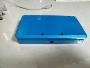 ニンテンドー3DS アクアブルー