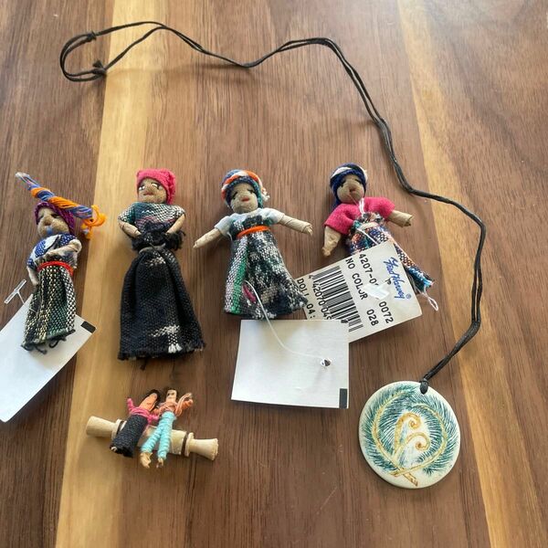 民族衣装　 人形　 コレクション　 小物　 ドール　 フィギュア　民芸品　ネックレス　