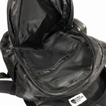 美品【ノースフェイス】本物 THE NORTH FACE リュック 30L ロゴモチーフ リュックサック バックパック 黒色系 メンズ レディース_画像9