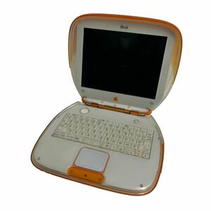 Apple iBook M2453 ジャンク品 computer ノートパソコン ノートPC クラムシェル 希少 当時物 レトロ 家電 部品 パーツ アップル社