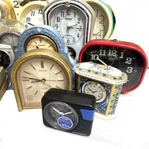 置時計 まとめ 目覚まし時計 セット売り 昭和レトロ ジャンク品 SEIKO CASIO CITIZEN WEDGWOOD RayBan など インテリア 掛時計の画像7
