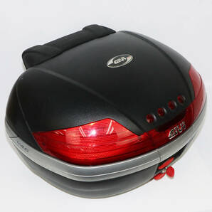 GIVI ジビ V46 モノキーケース 46L トップケース ブラック 鍵付き バイク A5751 の画像4