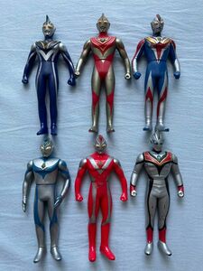 ウルトラマン ソフビ フィギュア バンダイ　まとめ　ダイナ　コスモス　ガイア　アグル　イーヴィルティガ