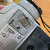 ジャンク●SONY/ソニー●デジタルビデオカメラ Digital Handycam DCR-PC110 バッテリー欠品のため動作未確認_画像8