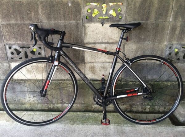 trek（トレック） ロードバイク 2012モデル　madone（マドン）2.3