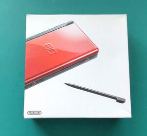 【中古品・外箱、充電器付】良品ニンテンドーDS LiteクリムゾンブラックB02 6458