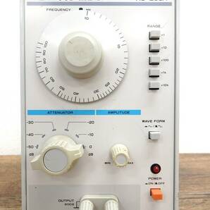 通電OK KENWOOD/ケンウッド OSCILLATOR/オシレーター AG-203A 発振器/信号発生器/低周波発振器 ケーブル付 現状品 『ZG086』の画像2