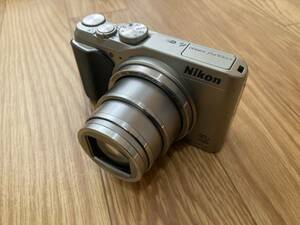 Nikon Nikon Coolpix S9900 compact camera used silver Junk 