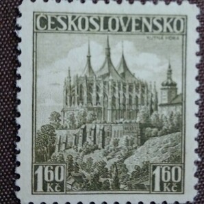 チェコスロバキア 1937 セントバーバラ教会  1種 建物 建造物 未使用糊あり の画像1
