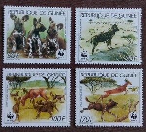 ギニア　1987 リカオン　4完 WWF （世界自然保護基金）　動物　イヌ科　自然　絶滅危惧種　未使用糊あり