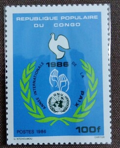  コンゴ　1986 国際平和年　1完 鳩　ハト　未使用　