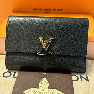 新品同様！ ルイヴィトン LOUIS VUITTON ポルトフォイユ カプシーヌ トリヨン　財布　折り財布 コンパクト ウォレット