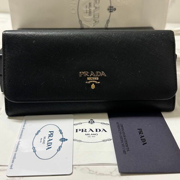 新品同様！ プラダ PRADA 財布 長財布 サフィアーノレザー