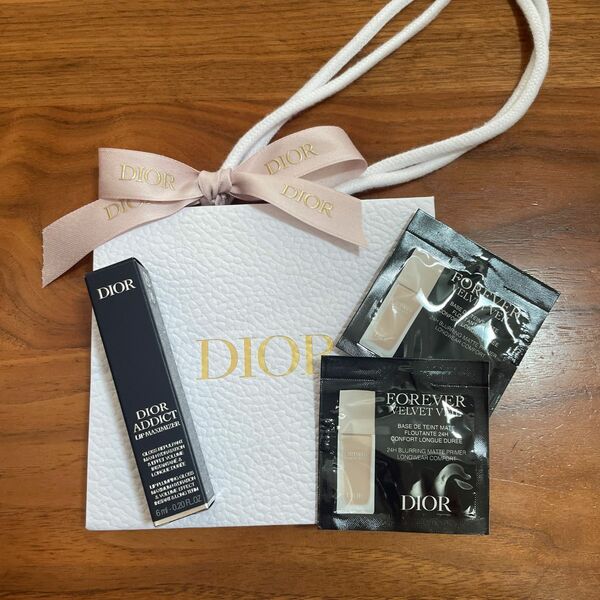 限定 新作 dior ADDICT リップマキシマイザー 065 アイシーブルー