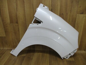 D9/ LA250S/LA260S/LA250A/L260A cast original front fender right 53811-B2A20