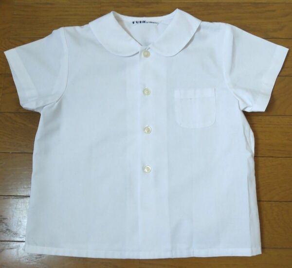 もうすぐ夏服のシーズンです　　　　　　　〈お買い得2枚組〉幼稚園丸襟白ブラウス　　半袖110(M)