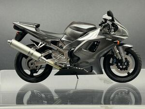 Art hand Auction Painted finished product Tamiya 1/12 Yamaha YZF-R1 Tyra Racing, plastic model, motorcycle, Finished product