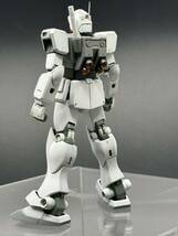 塗装済完成品　HGUC 1／144 RGM-79D ジム寒冷地仕様_画像2