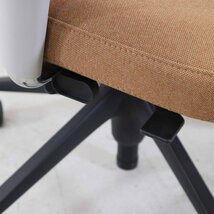 vitra. ヴィトラ 【ID Air】ID Chair Concept IDチェア デスクチェア 肘付き 布張り ブラウン系 アントニオ・チッテリオ IDエア★823h16_画像7