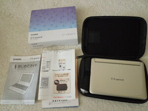 CASIO　EX-word　電子辞書　XD-SK6810