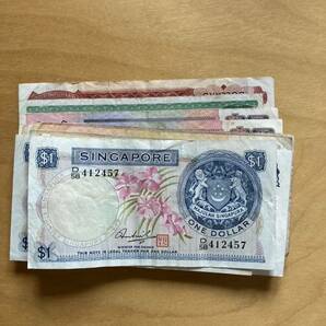 シンガポール 新嘉坡 紙幣 旧札 40ドル 流通品（検索 外国 札 記念 イギリス 英国 マレーシア インド 中国 アジア 南洋 ドル 元の画像4