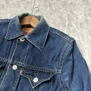 W ＊ 古着 02年製 Y2K '人気シルエット' LEVI’S リーバイス 70901 高品質 3rd デニムジャケット Gジャン M メンズ アウター C56の画像3