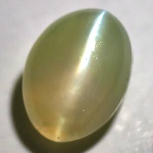 (天然クリソベリルキャッツアイ0.896ct)a 約6.0×4.5mm ルース 裸石 宝石 ジュエリー chrysoberyl cats eye i