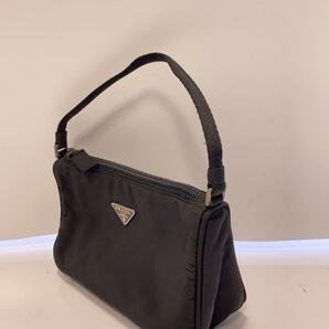 PRADA◆ハンドバッグ/ナイロン/BLK/無地の画像2