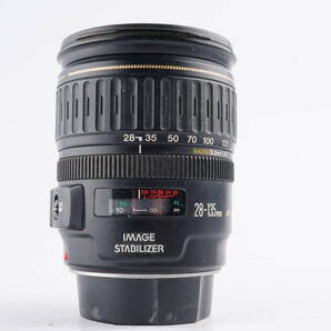 (B34) Canon キヤノン 標準ズームレンズ EF 28-135mm F3.5-5.6 IS USM フルサイズ対応の画像1
