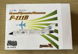 1/144 スケール　F-111B